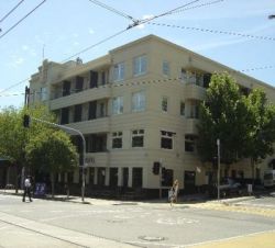 UNTERK�NFTE VICTORIA - The Prince, Melbourne